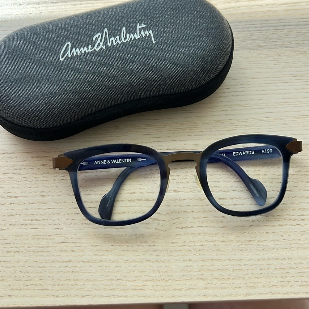 Anne et Valentin glasses